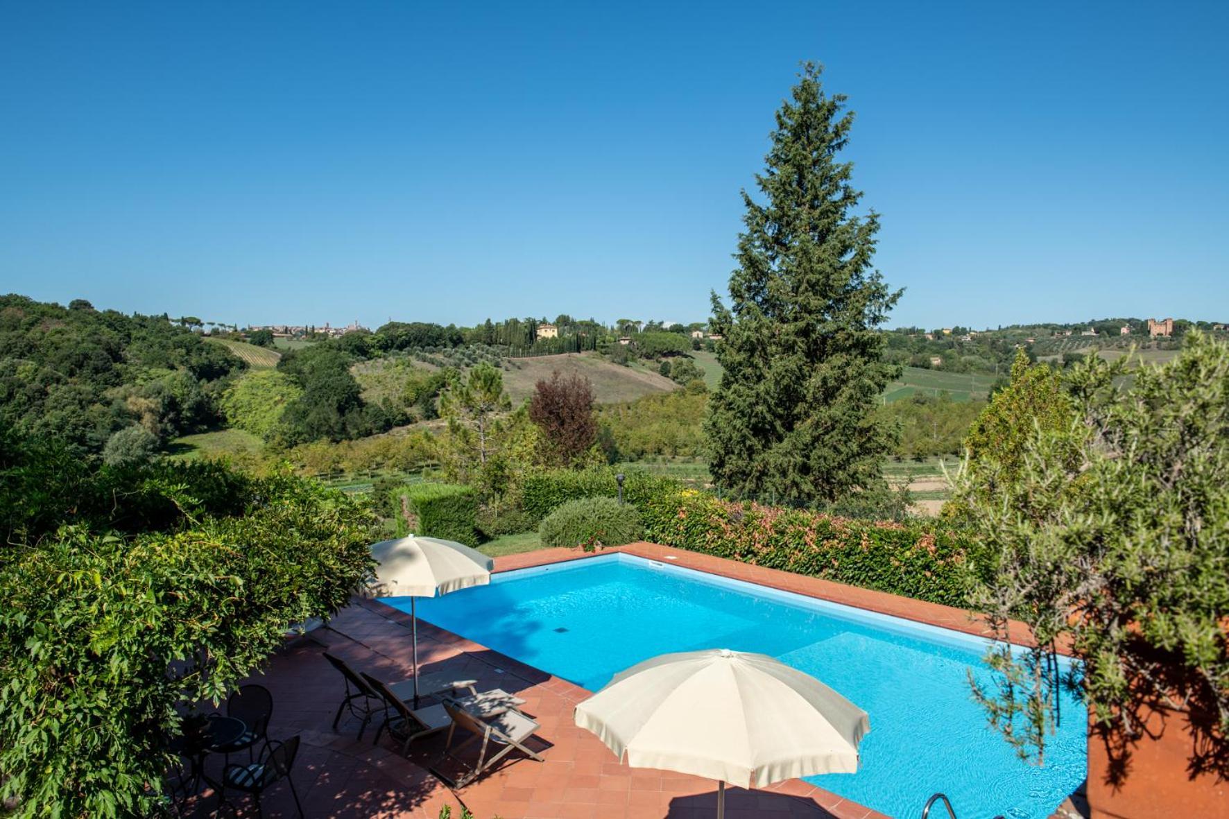Agriturismo Il Colle เซียนา ภายนอก รูปภาพ