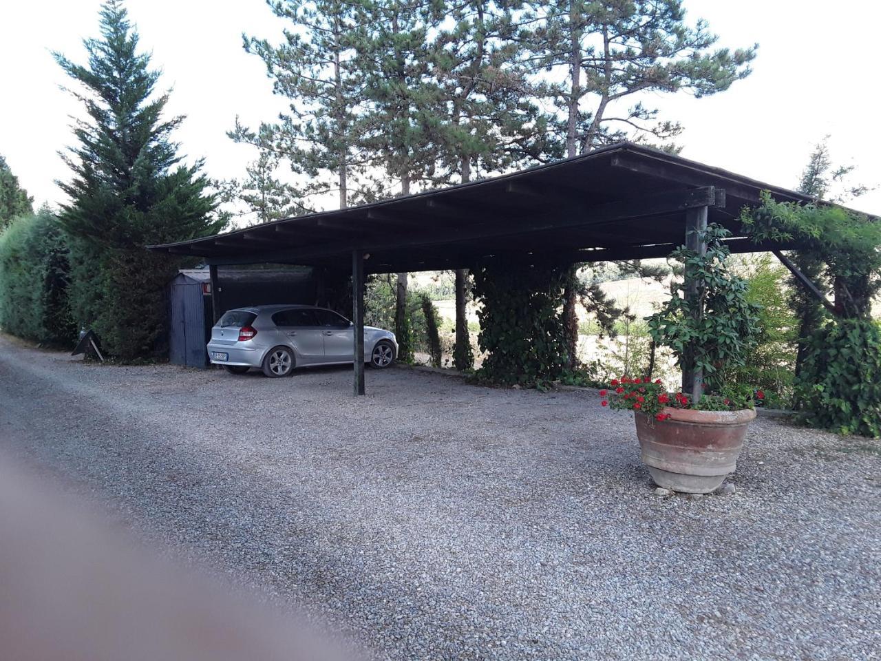 Agriturismo Il Colle เซียนา ภายนอก รูปภาพ